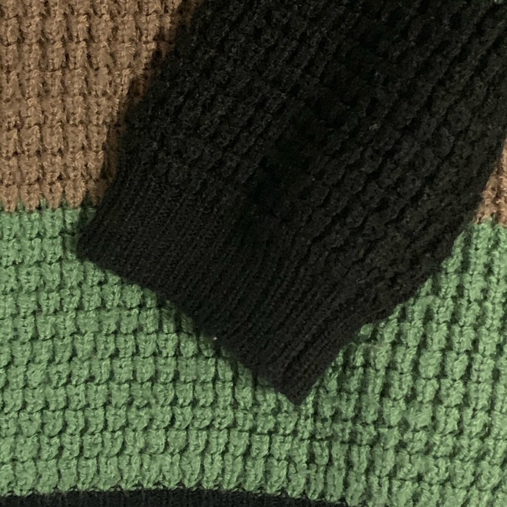 Everly Sweater - Picture 4 of 5